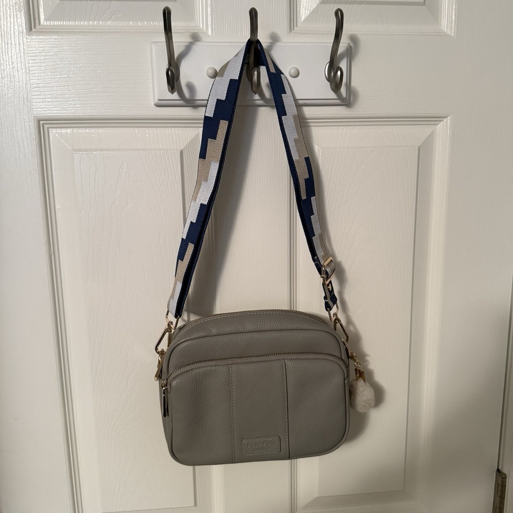 Pom Pom London Original Leather Crossbody Bag Purse Charm Light Gray NWOT - Picture 14 of 16